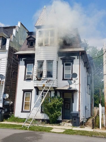 Pine Street fire displaces residents | News, Sports, Jobs ...